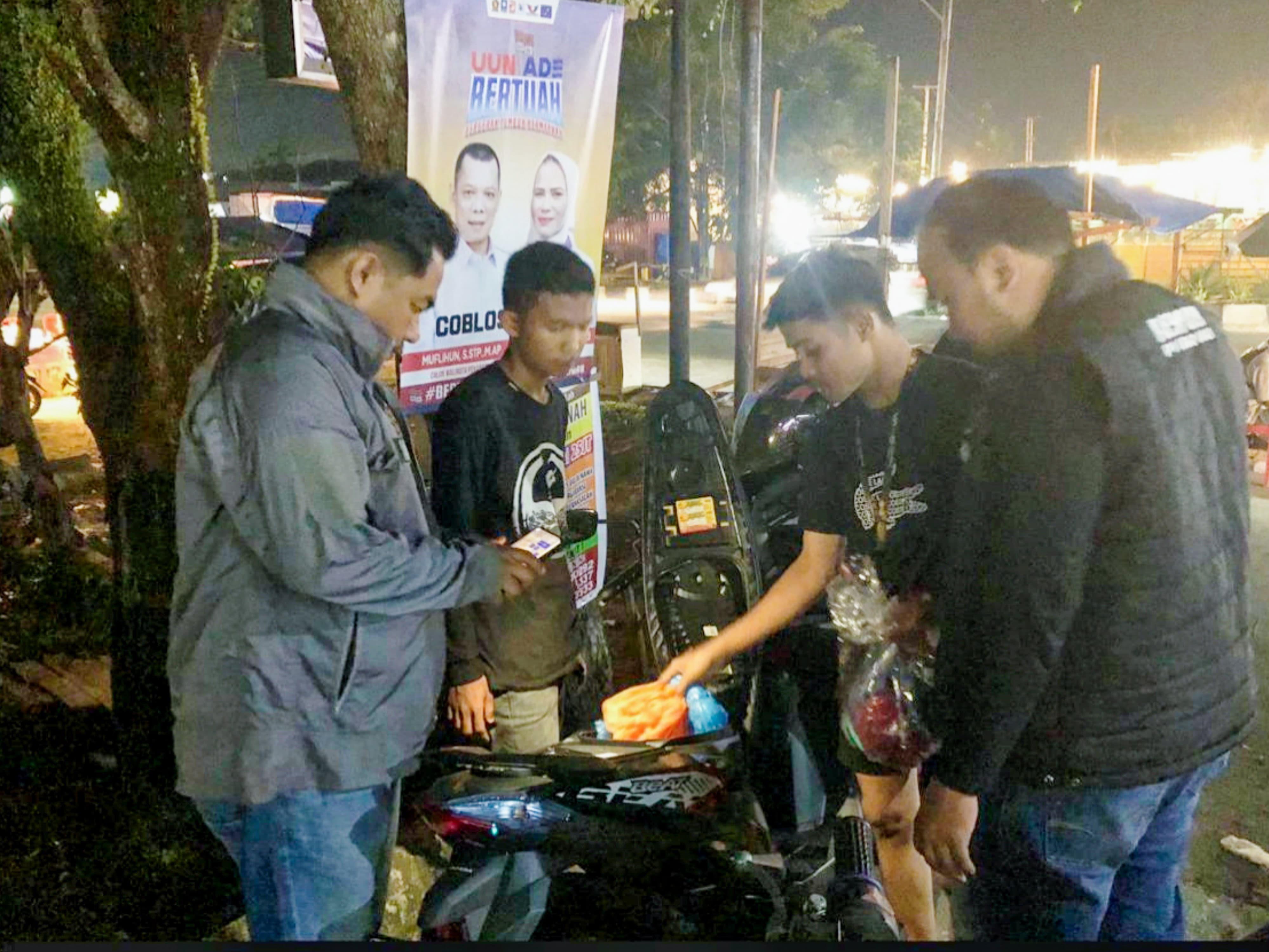 ANGGOTA RESMOB JATANRAS POLDA RIAU CEGAH AKSI PREMANISME DENGAN LAKSANAKAN PATROLI BLUE LIGHT